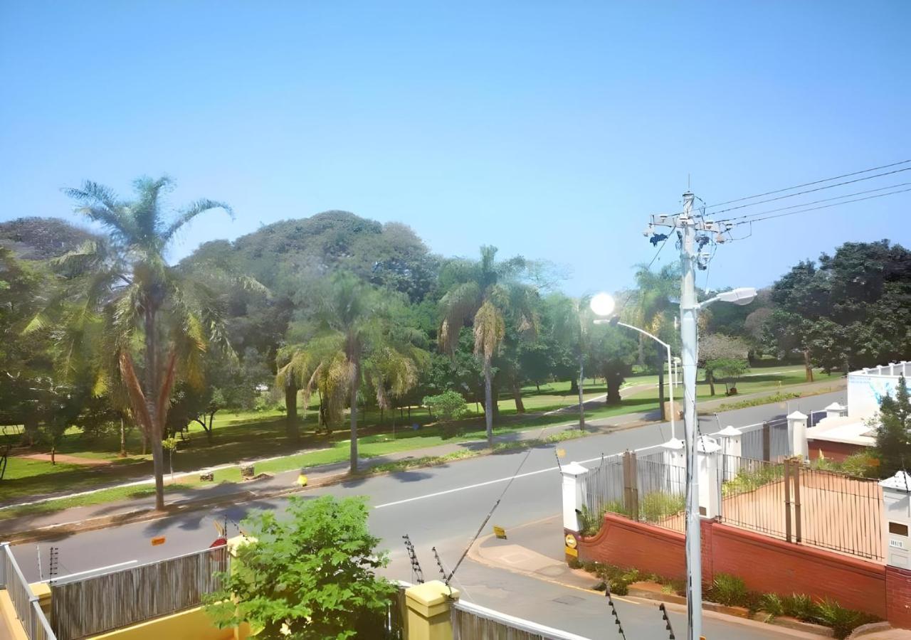 Kzn Park View Guest House Durban Bagian luar foto