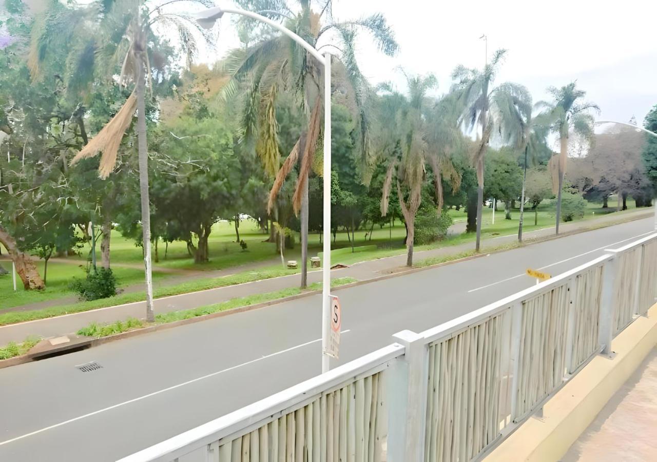 Kzn Park View Guest House Durban Bagian luar foto