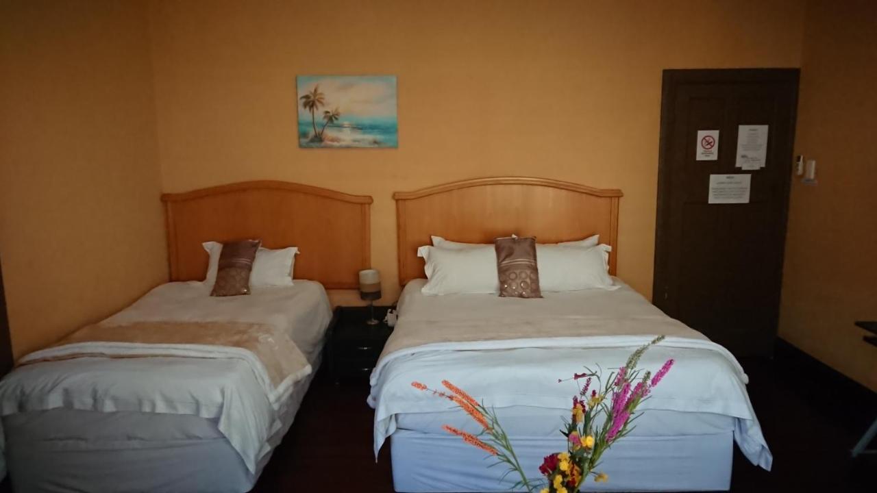 Kzn Park View Guest House Durban Bagian luar foto