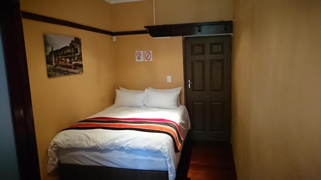 Kzn Park View Guest House Durban Bagian luar foto