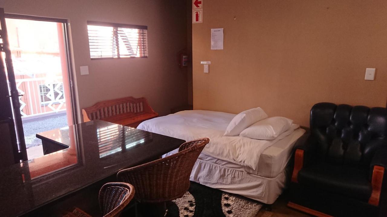 Kzn Park View Guest House Durban Bagian luar foto