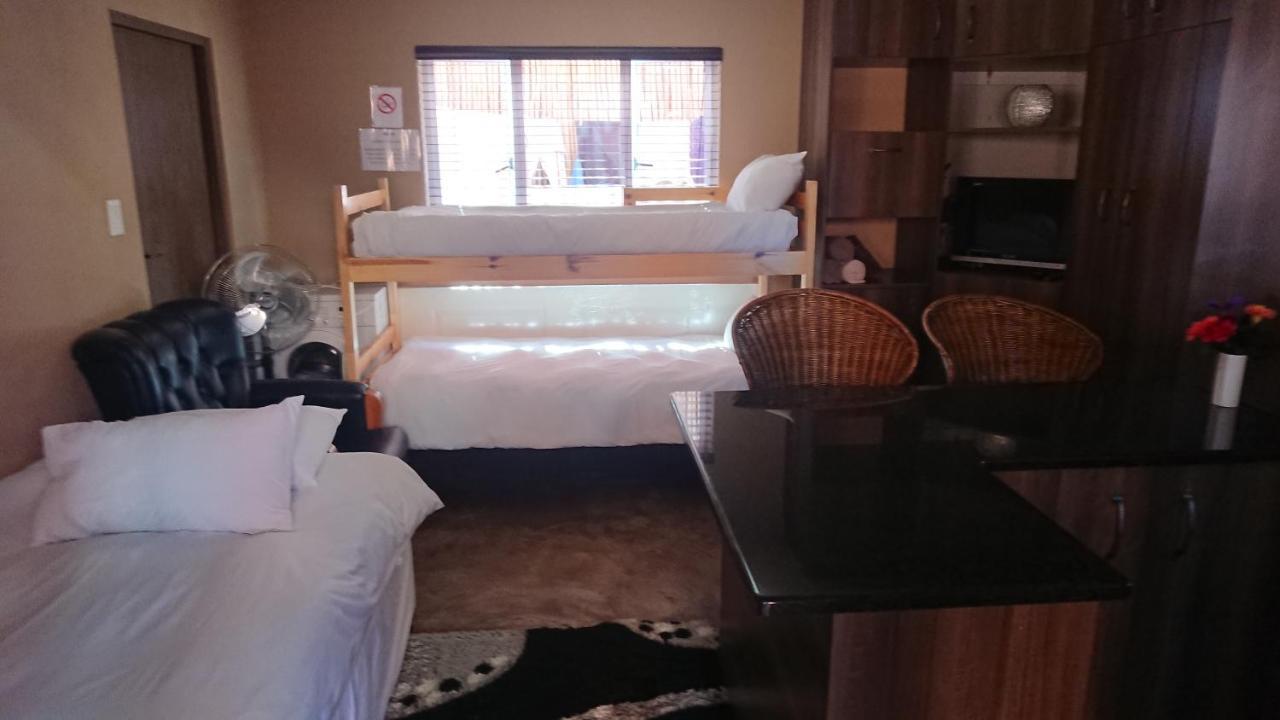 Kzn Park View Guest House Durban Bagian luar foto