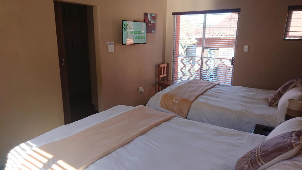 Kzn Park View Guest House Durban Bagian luar foto