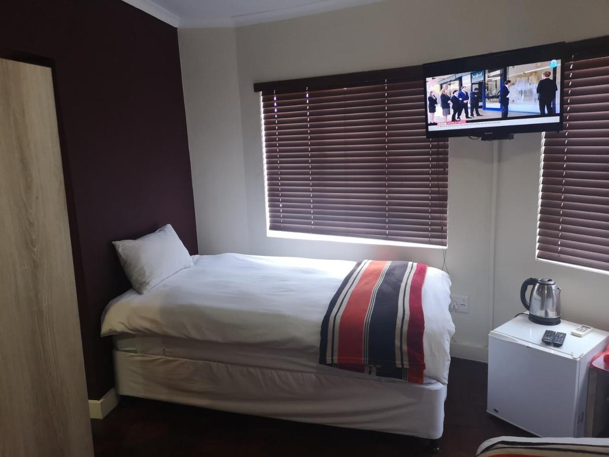 Kzn Park View Guest House Durban Bagian luar foto